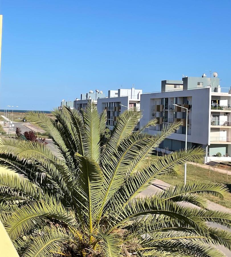Sun & Sea, Meia Praia Lagos Eksteriør bilde